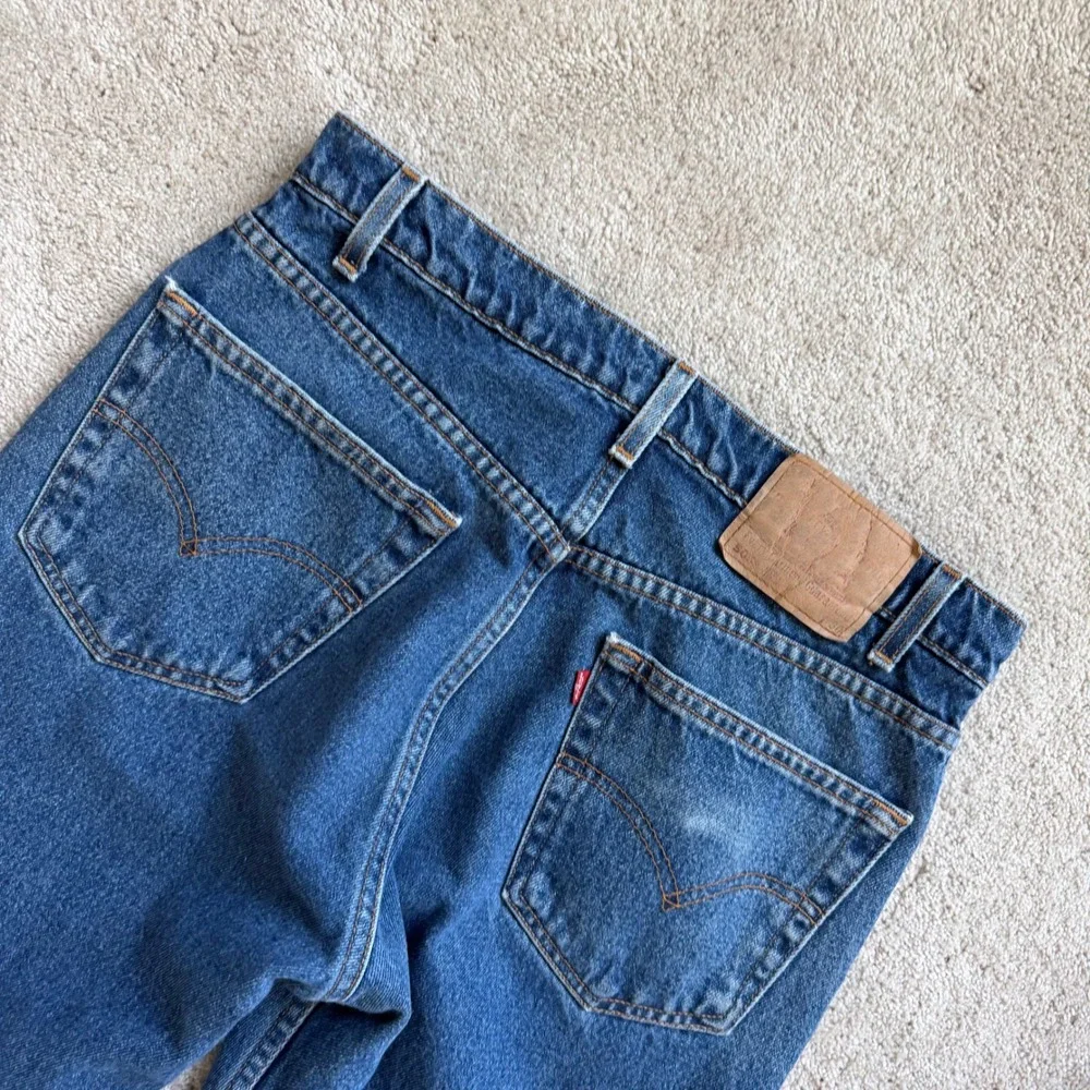 90's Levis 505 Regular Fit Jeans 30x30 Medium Wash‎ Blue Straight Leg Denim